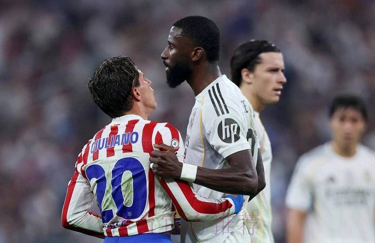 皇马绝对主力伤停两月 20人已倒下40次 齐祖要追责